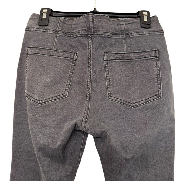 Anthropologie Pilcro High Rise Skinny Jeans - Picture 4 of 9